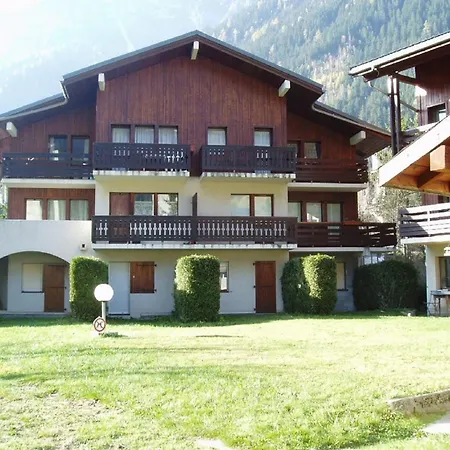 Апартаменти 2 Pieces A Chamonix, Vue Mont-blanc, Animaux Admis, Parking - Fr-1-517-26 *