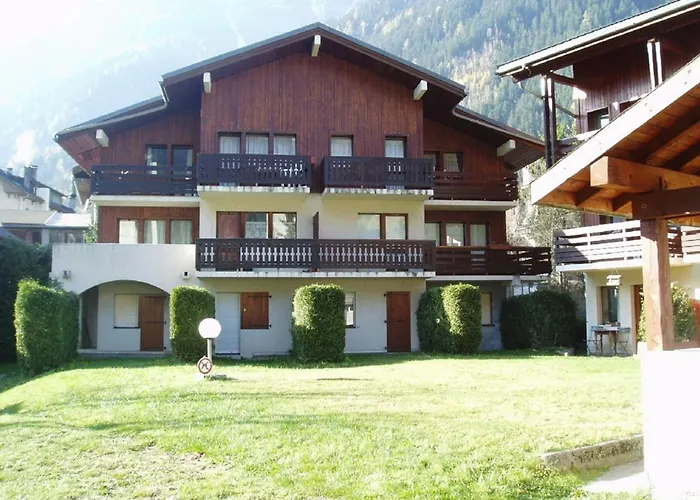 Апартаменти 2 Pieces A Chamonix, Vue Mont-blanc, Animaux Admis, Parking - Fr-1-517-26 *