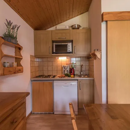 Cosy Avec Vue Mont-blanc, Parking, Animaux Acceptes - Fr-1-517-26 Apartment