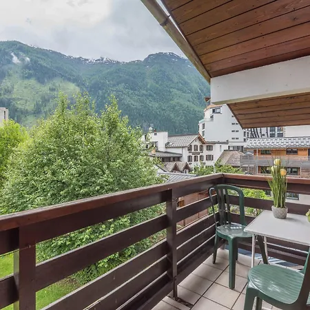 2 Pieces A Chamonix, Vue Mont-blanc, Animaux Admis, Parking - Fr-1-517-26 *